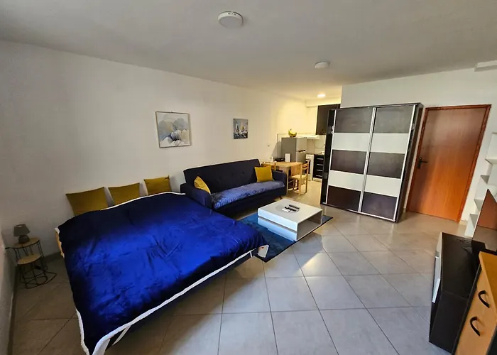 Studio Apartment Blue Dream